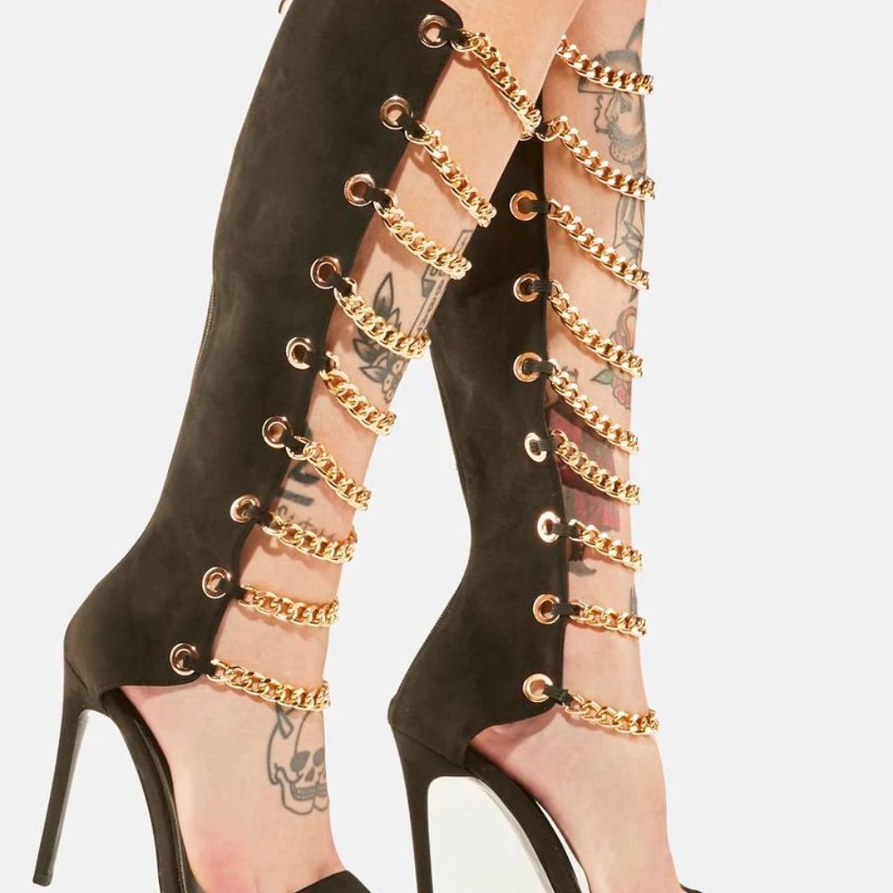 Azalea Wang (Aragon Knee High Stiletto Heels)